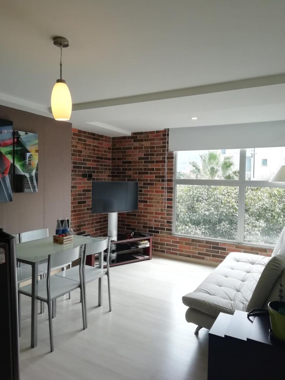 Apartasuite Laureles Cmc เมเดยิน ภายนอก รูปภาพ